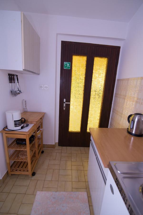 Susko Apartment Mali Losinj Exterior photo